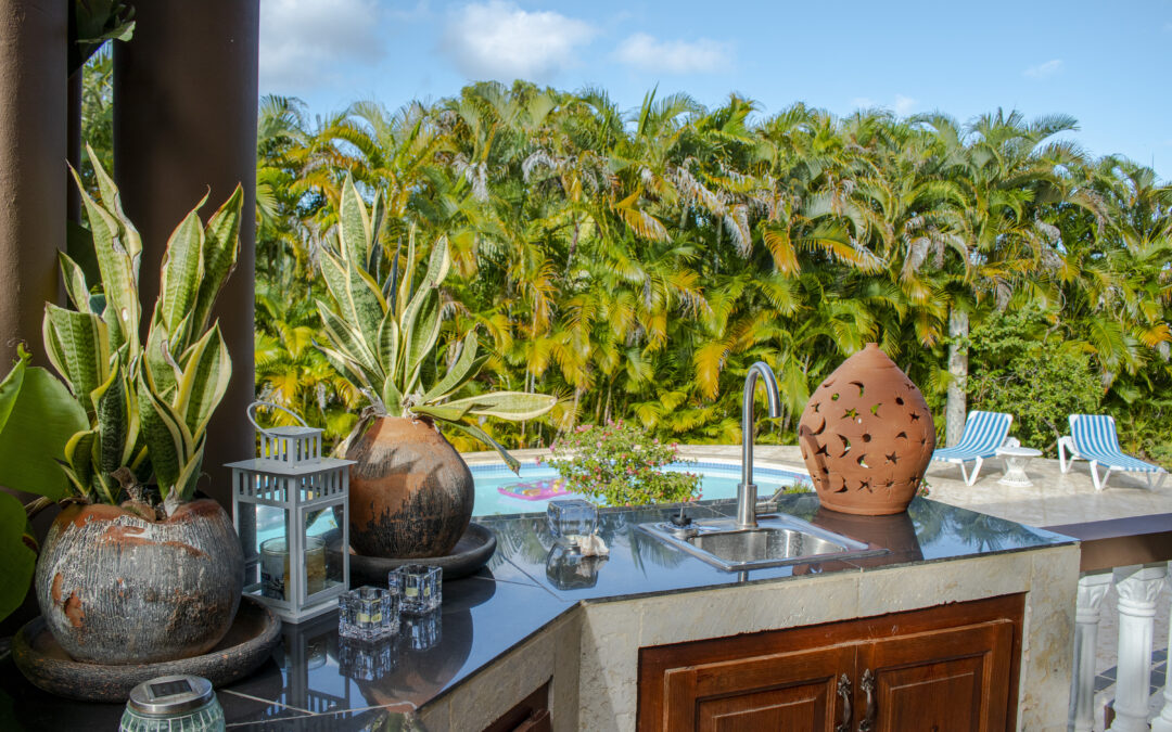 Poolside Paradise: Custom Dominican Villas At Casa Linda Properties